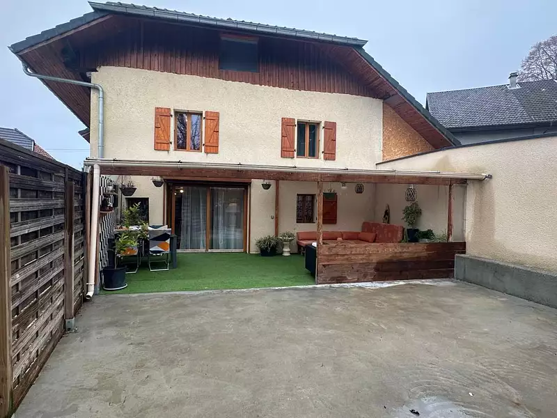 Maison, 180 m²