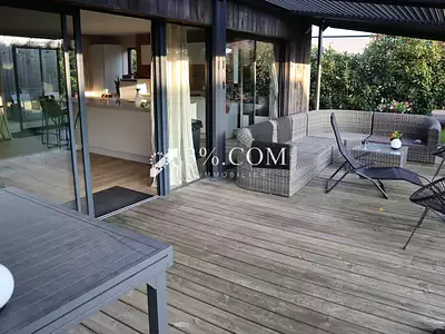 Maison, 222,5 m²