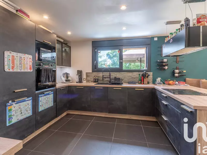 Maison, 223 m²