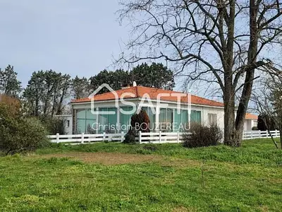Maison, 99 m²
