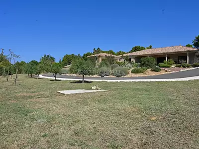 Maison, 250 m²