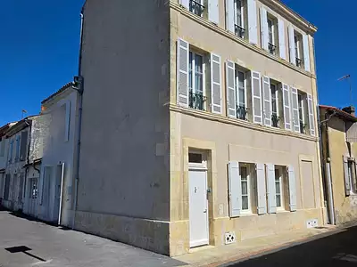 Maison, 170 m²