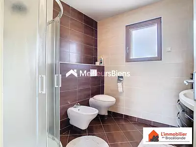 Maison, 228 m²