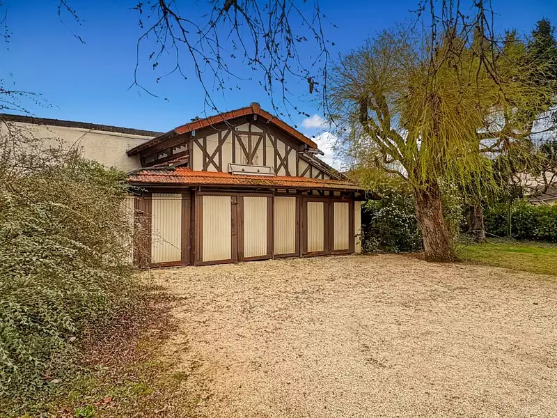 Maison, 185 m²