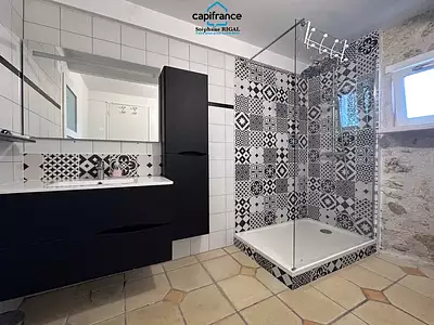 Maison, 315 m²