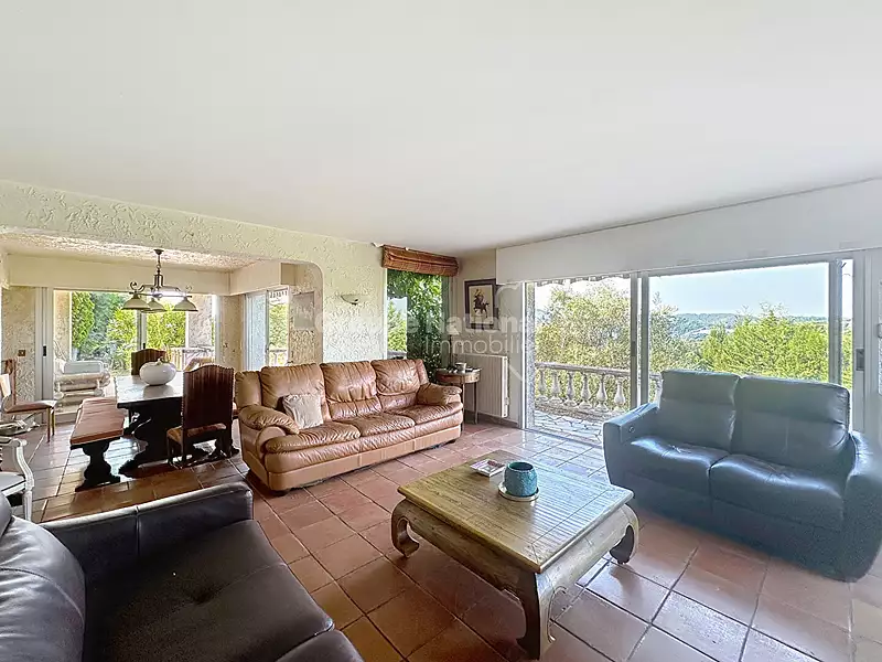 Maison, 144 m²