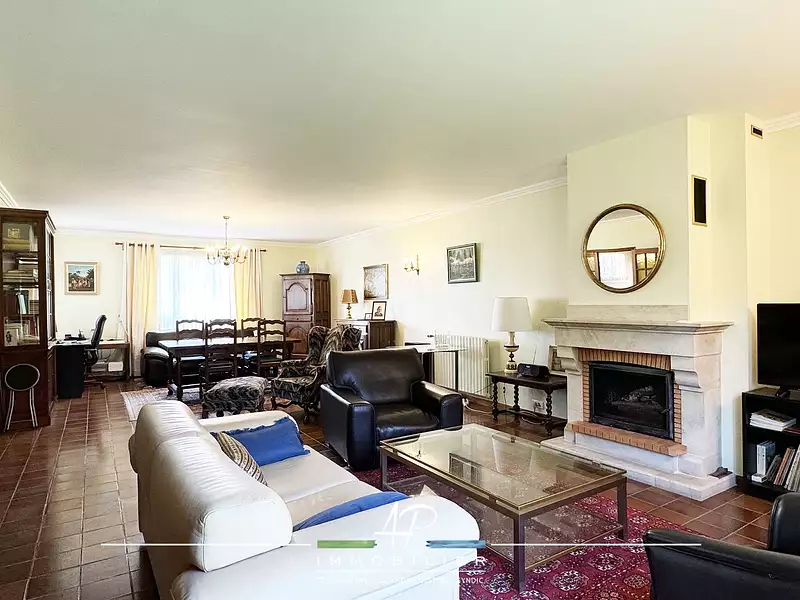 Maison, 179,24 m²