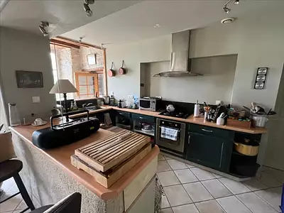 Maison, 240 m²
