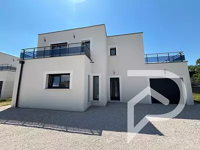 Maison, 121 m²