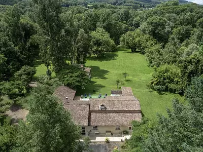 Maison, 210 m²