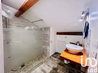 Maison, 197 m²
