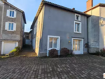 Maison, 215 m²