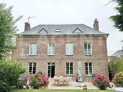 Maison, 280 m²