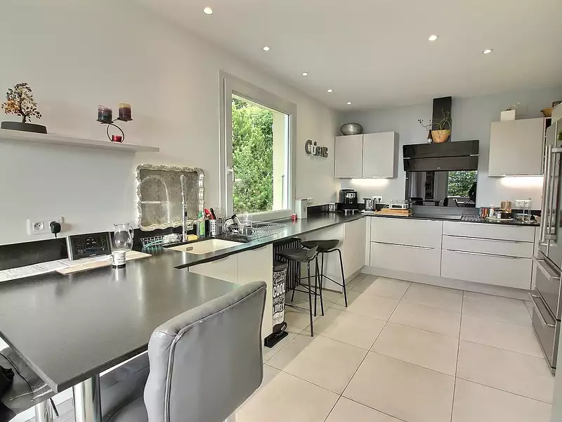 Maison, 145 m²