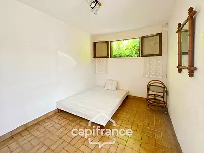 Maison, 176 m²