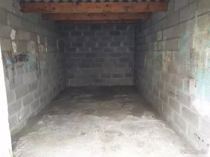 Parking, 14 m²