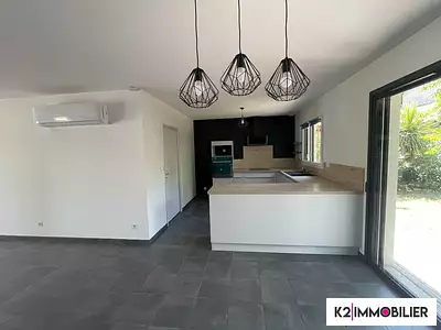 Maison, 95 m²