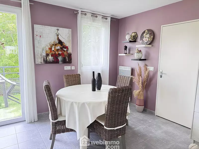 Maison, 94 m²