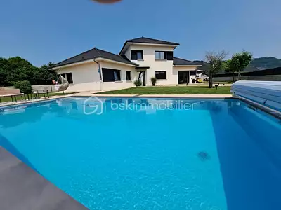 Maison, 184 m²
