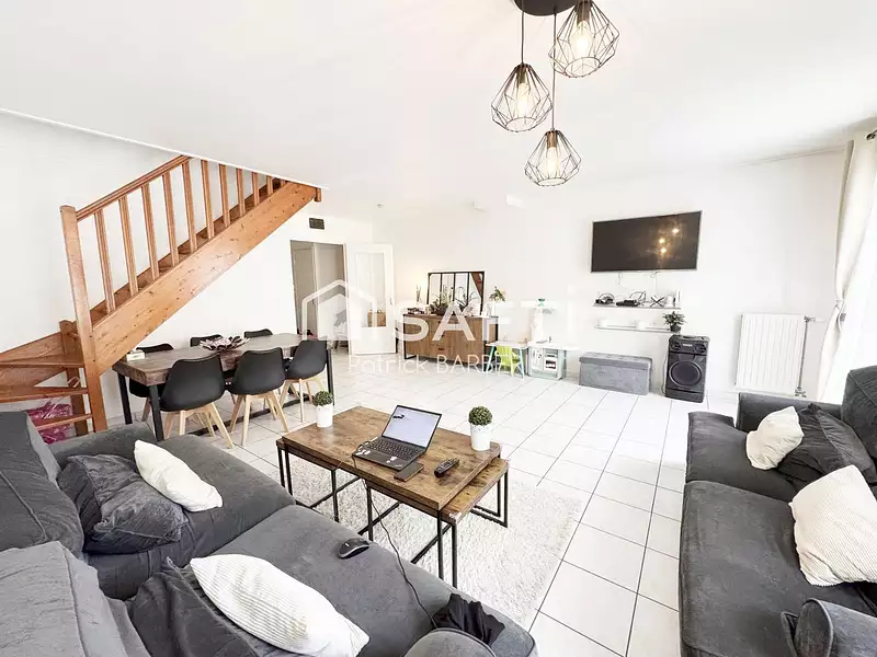 Maison, 109 m²