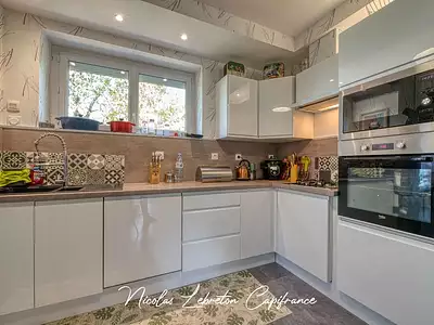 Maison, 187 m²