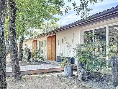 Maison, 208 m²