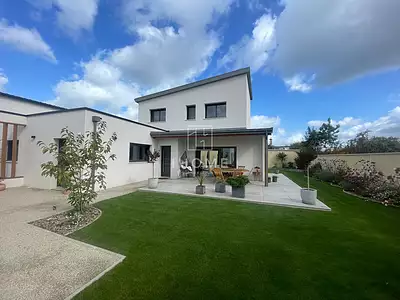 Maison, 125 m²
