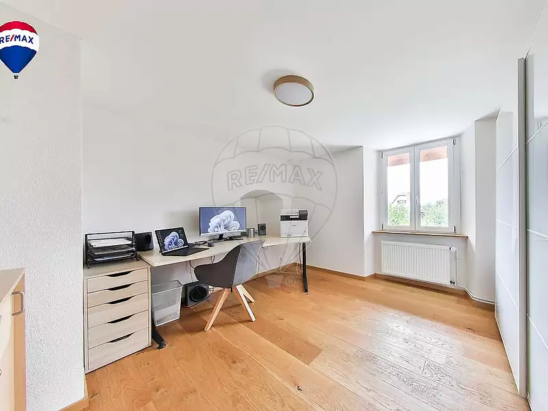 Maison, 243 m²