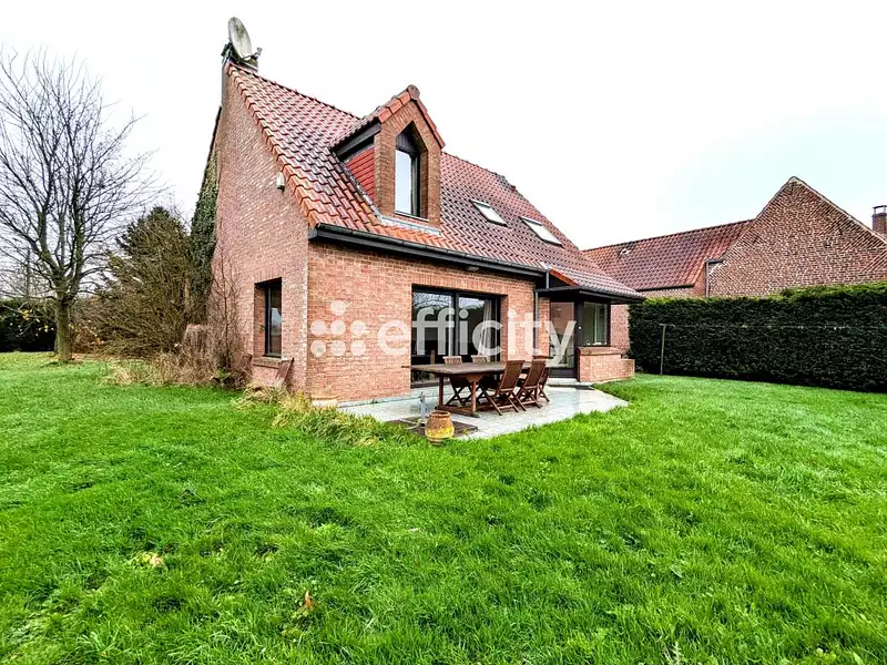 Maison, 115 m²