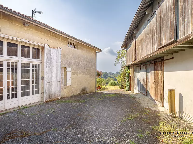 Maison, 329 m²