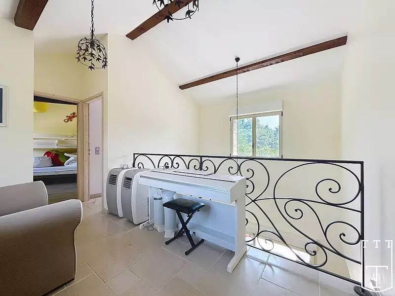 Maison, 140 m²