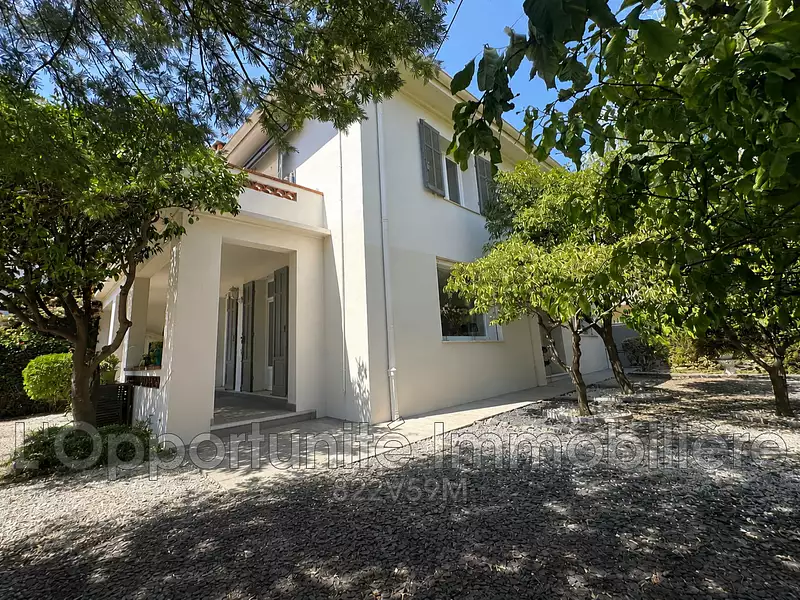 Maison, 165 m²