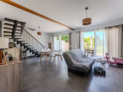 Maison, 83 m²