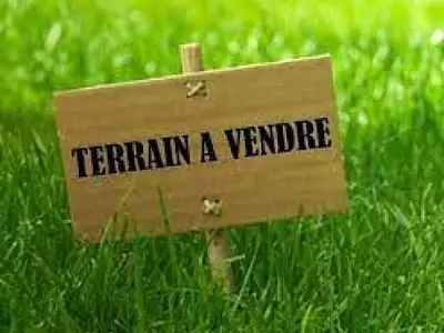 Terrain, 350 m²