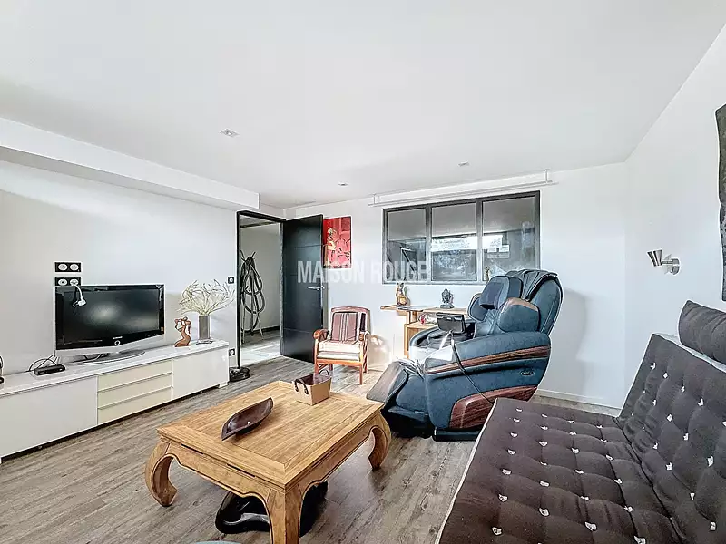 Maison, 277 m²