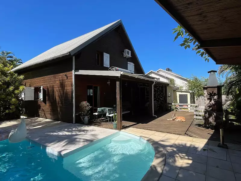 Maison, 93 m²
