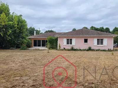 Maison, 218,94 m²