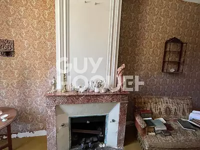 Maison, 235 m²