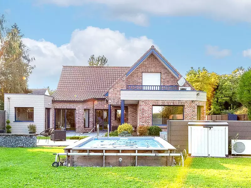 Maison, 239 m²