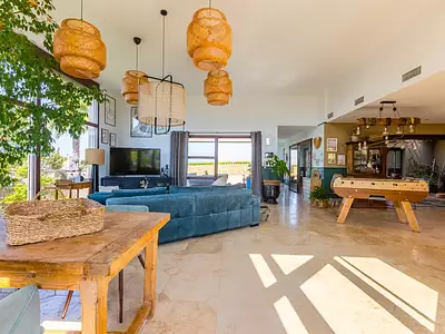 Maison, 231 m²