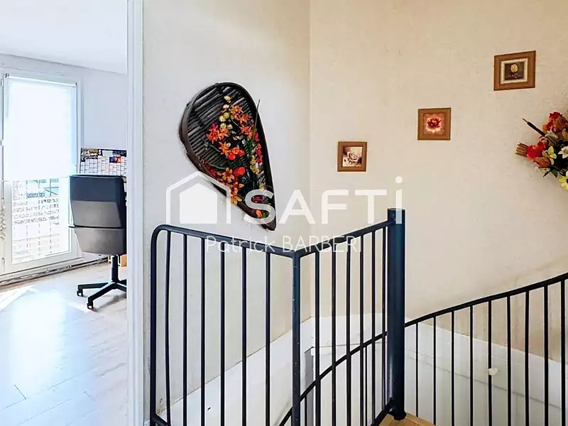 Maison, 77 m²