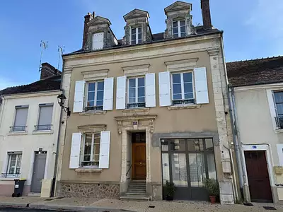 Maison, 235 m²