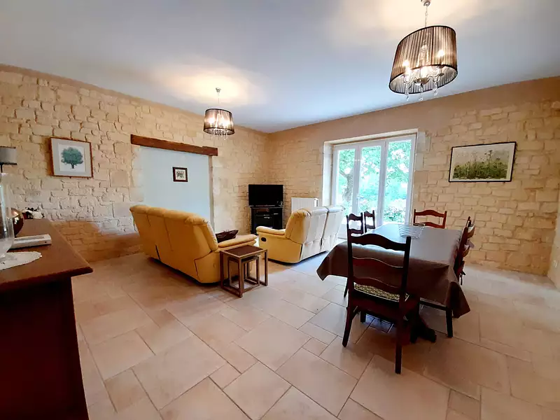 Maison, 250 m²