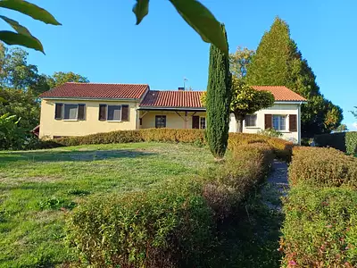 Maison, 148 m²