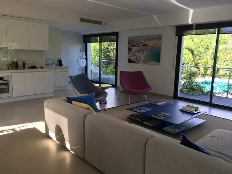 Maison, 220 m²