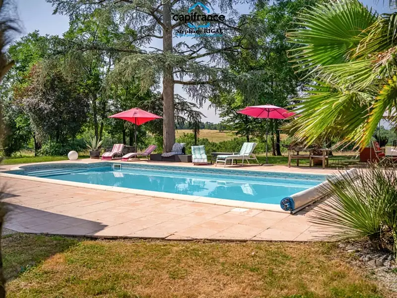 Maison, 210 m²