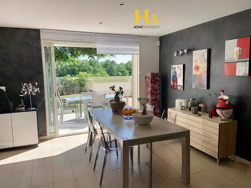Maison, 114,04 m²