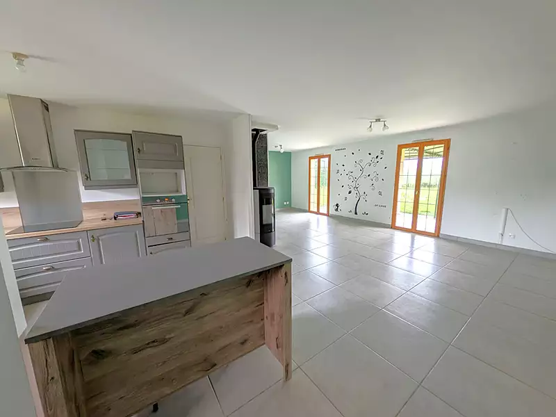 Maison, 83 m²