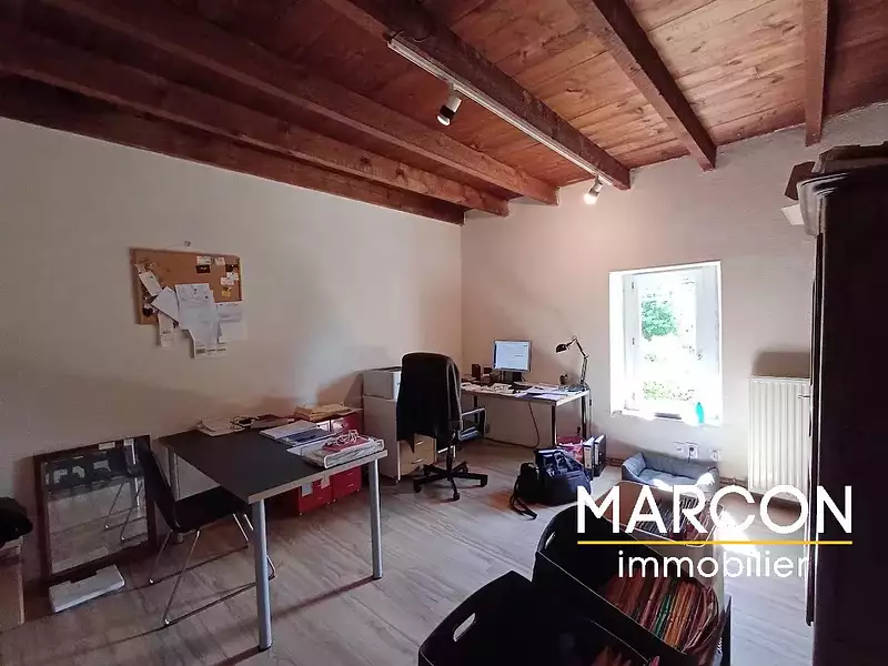 Maison, 179 m²