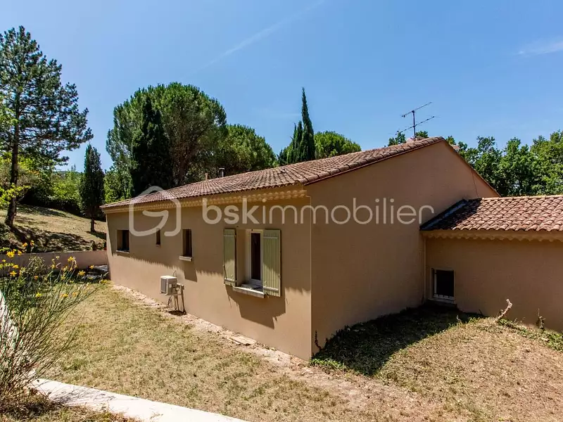 Maison, 122 m²